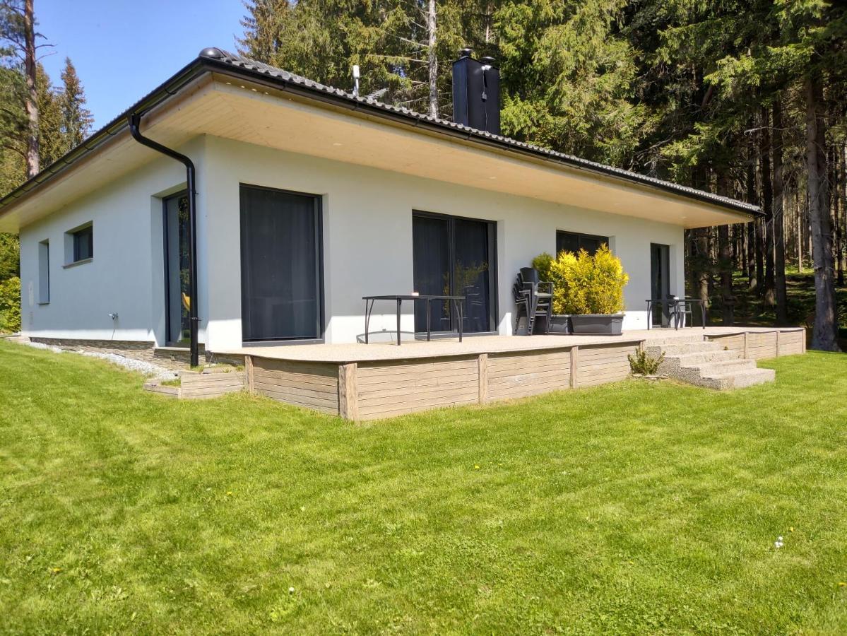 Apartmany Lipnoczech Frymburk Exterior photo